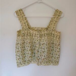 Doen Butter Yellow Floral Lace Blouse
